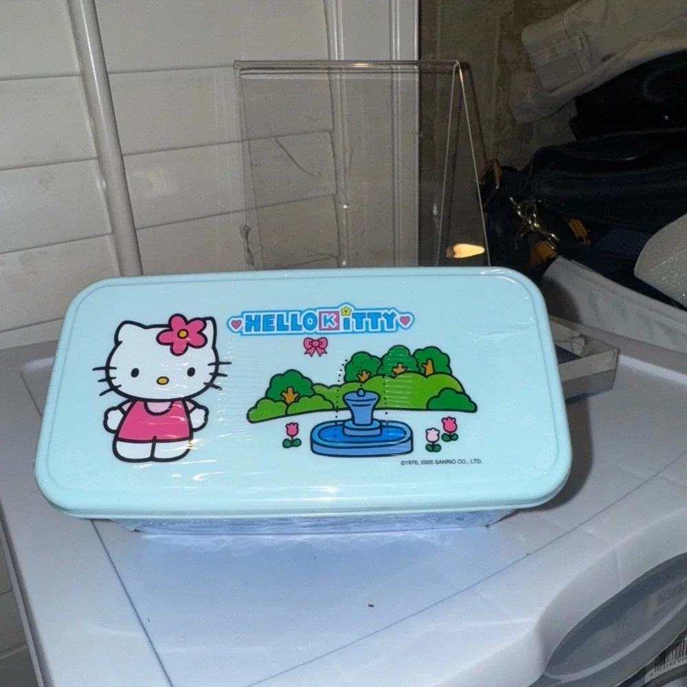 Hello Kitty Blue  Lunch Serving Container‎ NEW